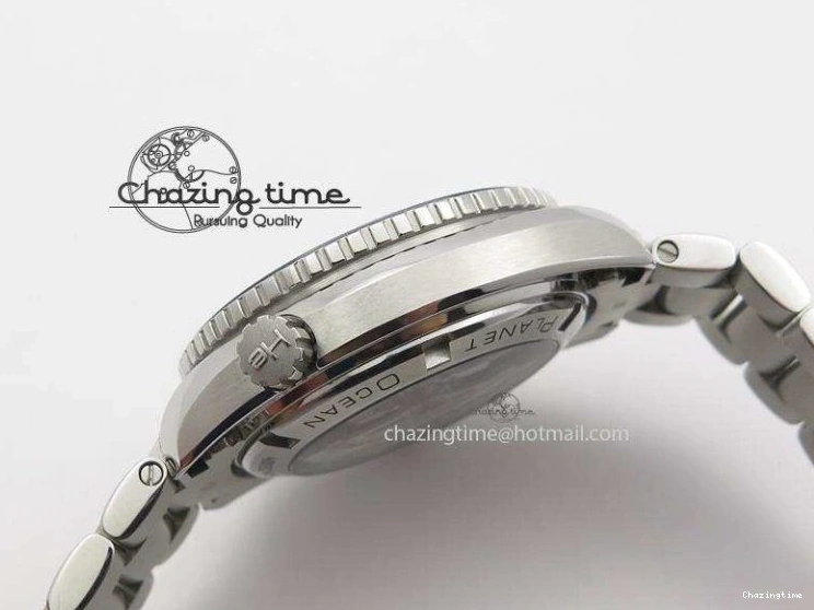 1229 Planet Ocean GMT 42mm V6F 1:1 Best Edition Blue Bezel Orange Numbers On SS Bracelet A Compact 8254